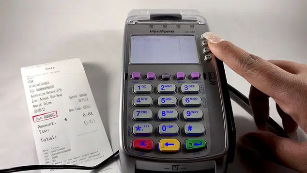 How to Repair a Verifone VX520 Reboot Problem