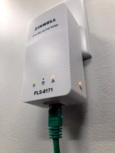 Zinwell PLS-8171 Reset Button