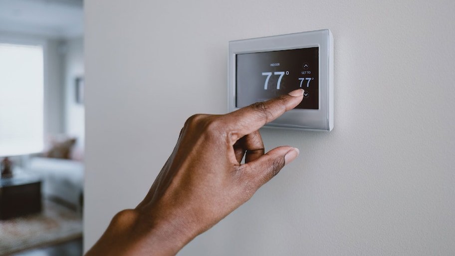 How Long Does a Home Thermostat Last