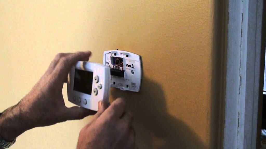 How to Remove Cover on Honeywell Thermostat